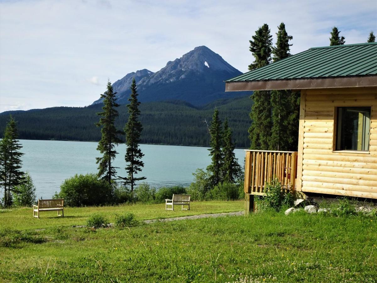 Southern Lakes Resort Tagish Dış mekan fotoğraf